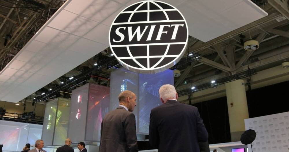 "Вопрос еще открыт": Министр финансов ФРГ озвучил риски связанные с отключением РФ от SWIFT