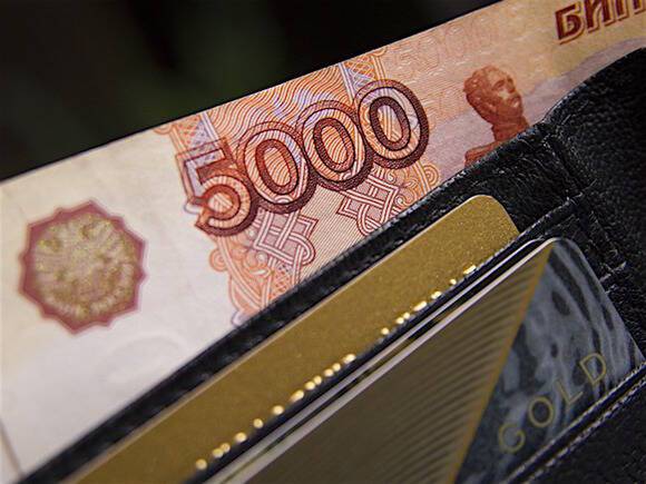 В России резко увеличилась задолженность по зарплате