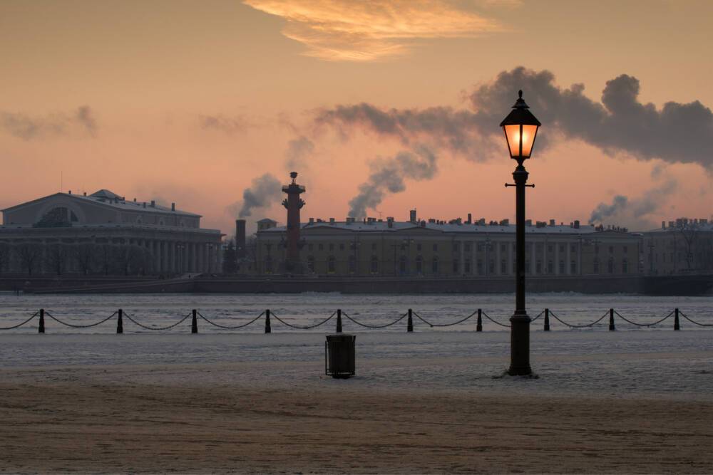 Мороз до -16 градусов и солнце ожидаются в Петербурге за день до весны