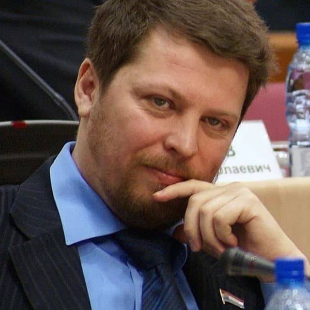 Депутат Госдумы от КПРФ, голосовавший за независимость Донбасса, требует прекратить войну
