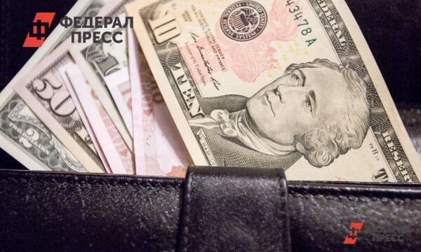 Цена на доллар побила очередной рекорд во Владивостоке