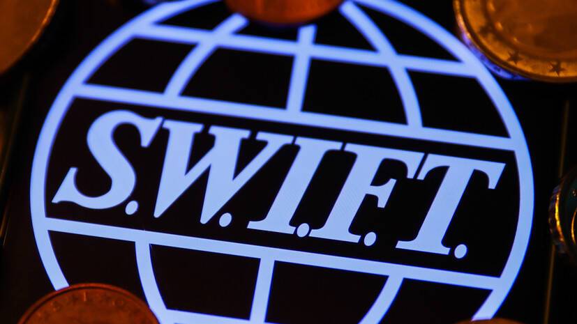 В Белом доме продолжают формировать список российских банков для отключения от SWIFT