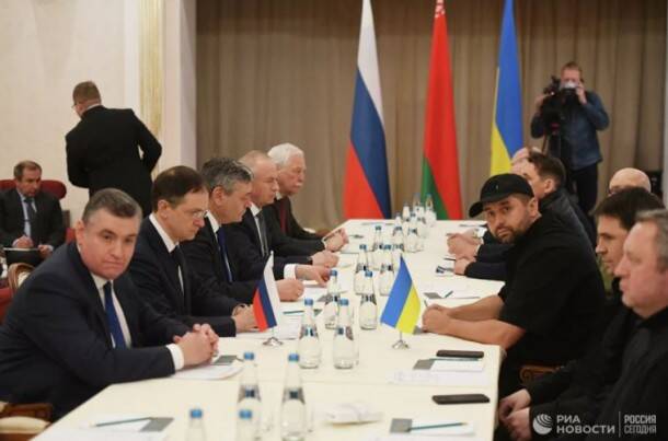 Первый этап переговоров России и Украины завершен