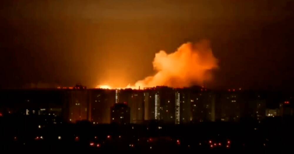 По Киеву ударили с баллистической ракеты после переговоров с РФ (видео)