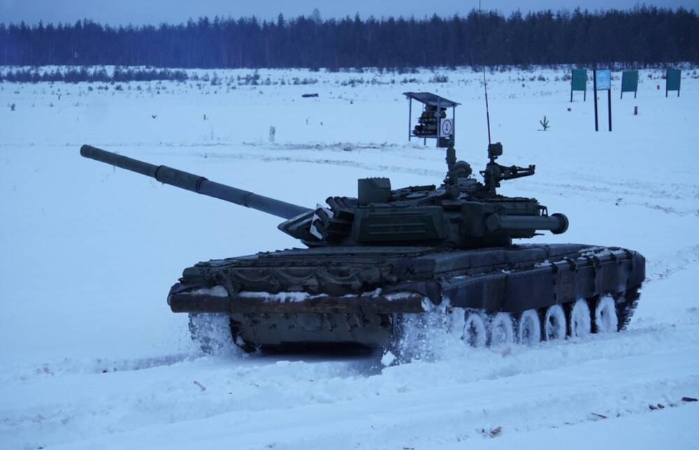 Росія продовжила нарощування сил навколо України у січні. Опубліковані супутникові знімки