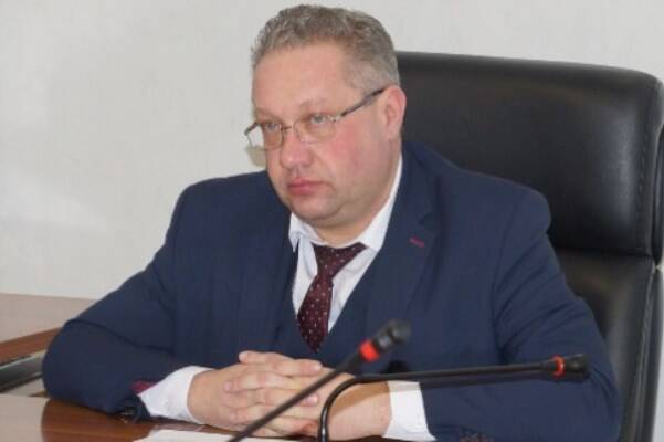 ФСБ задержала замминистра строительства Омской области Сычева