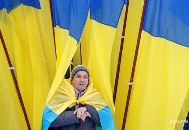 Украинцы вошли в десятку самых несчастливых наций мира
