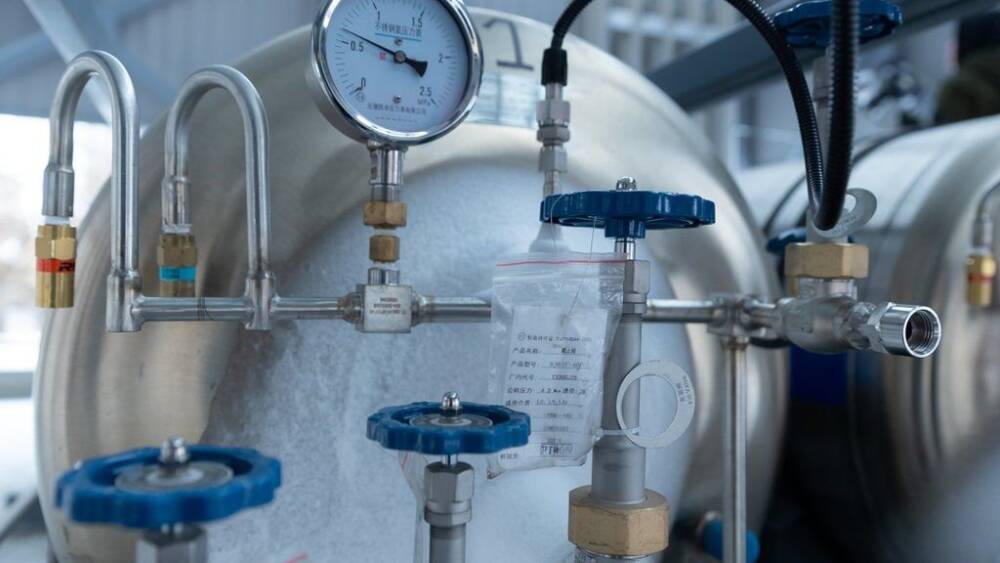 15 тонн кислорода на 48 часов: две больницы Екатеринбурга увеличили запас кислорода