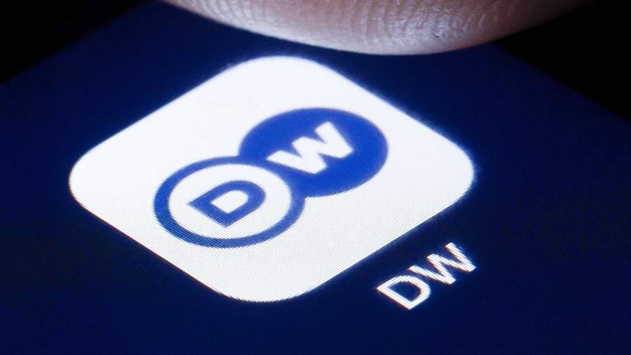 Журналистов Deutsche Welle обязали сдать аккредитации