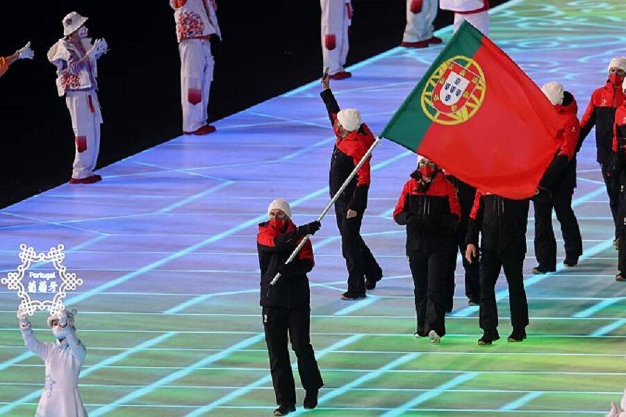 Португальские олимпийцы изобразили празднование Роналду на церемонии открытия Игр в Пекине. ВИДЕО