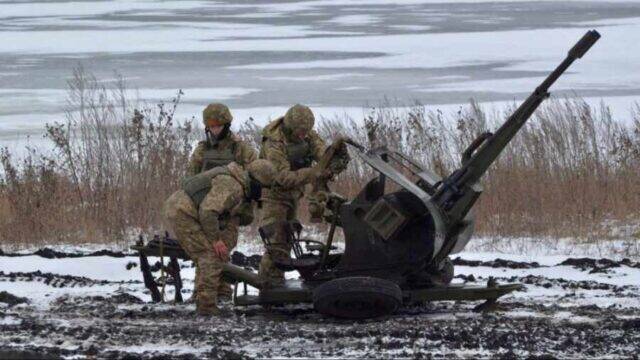 Киевские боевики установили зенитку в поселке Золотое на линии разграничения в ЛНР