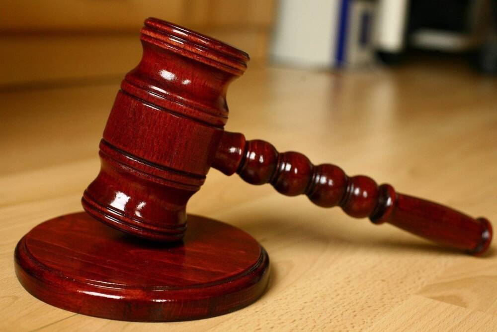 В Курске областной суд смягчил преподавателю вуза приговор за взятки до трех лет