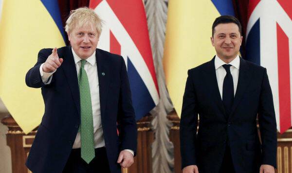 Хромая тройка: альянс Британии, Украины и Польши собрался "обуздать" Россию
