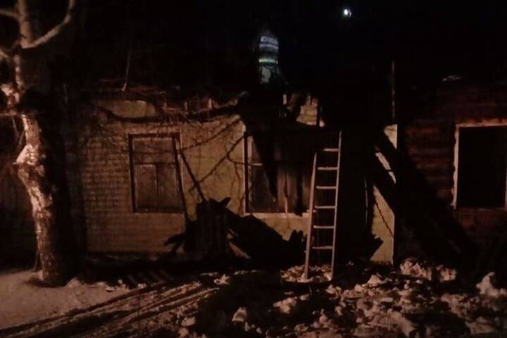 В рязанском посёлке Елатьма сгорел жилой дом, два человека погибли