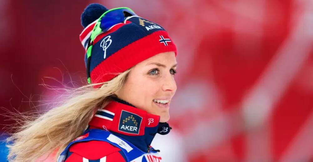 Первую золотую медаль зимней Олимпиады-2022 выиграла норвежская лыжница Тереза Йохауг
