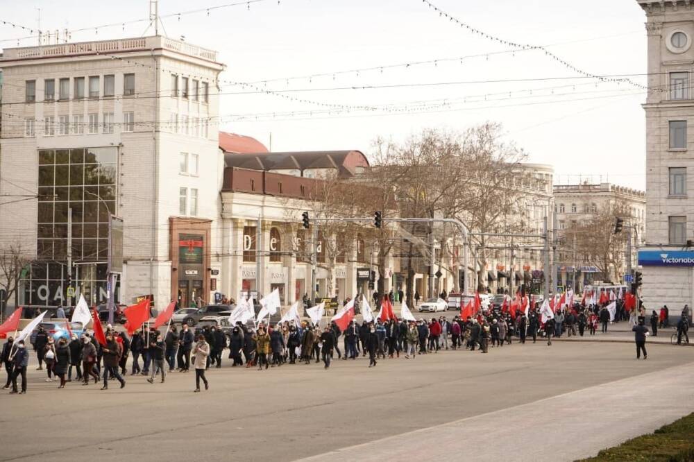 «Энергомор стоп!» – В Молдове митингуют против роста цен на...