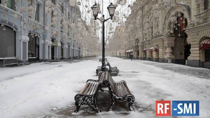 В Москве ожидаются небольшой снег и гололедица
