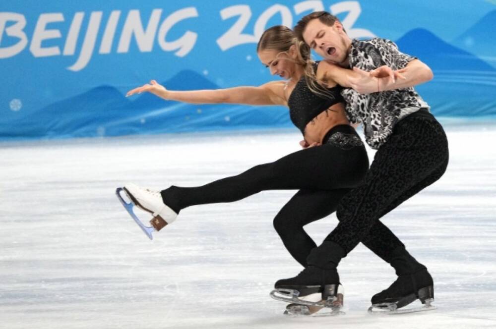 Синицина и Кацалапов исполнят произвольный танец в командном турнире ОИ