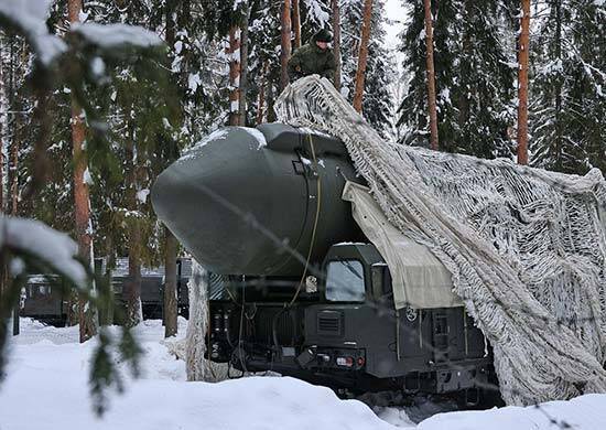 Россия перенесла учения с ядерным оружием с осени на февраль - Русская семерка