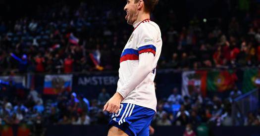 Афанасьев удвоил преимущество сборной России над Португалией в финале мини-футбольного Евро-2022