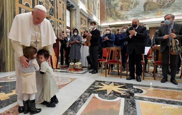 Папа Римский рассказал, кем мечтал стать в детстве