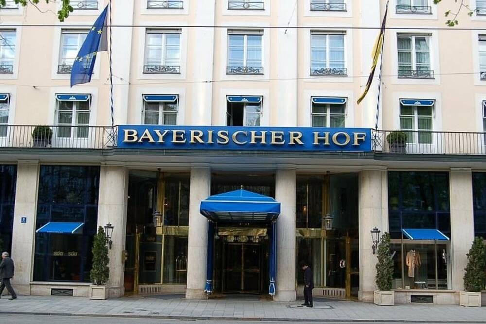 Германия: Мюнхенская конференция по безопасности состоится в Bayerischer Hof
