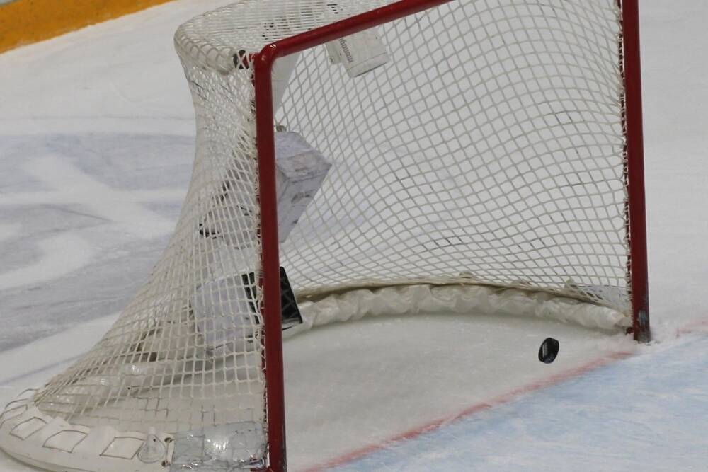Канадские хоккеистки разгромили россиянок в скандальном матче на Олимпиаде