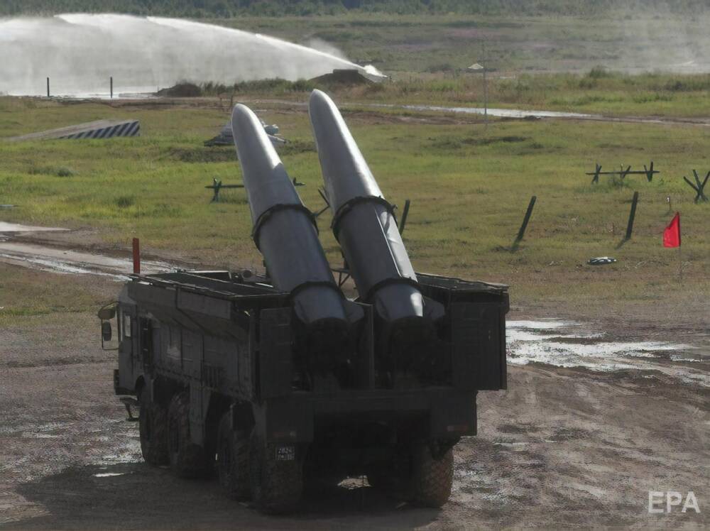 Российские "Искандеры", способные нести ядерные боеголовки, дислоцируются в 50 км от украинской границы – спутниковые снимки MAXAR