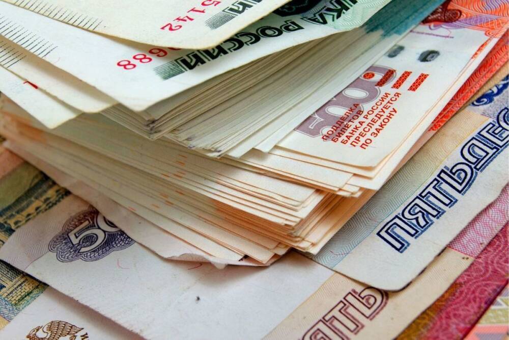 Пожилым петербуржцам могут начать выдавать продуктовые карты на 13 тысяч рублей с 1 марта