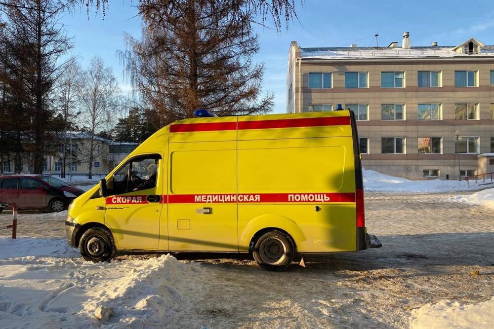 Нашёл отчим в ванной: что известно о смерти 10-летнего мальчика в больнице Новосибирска