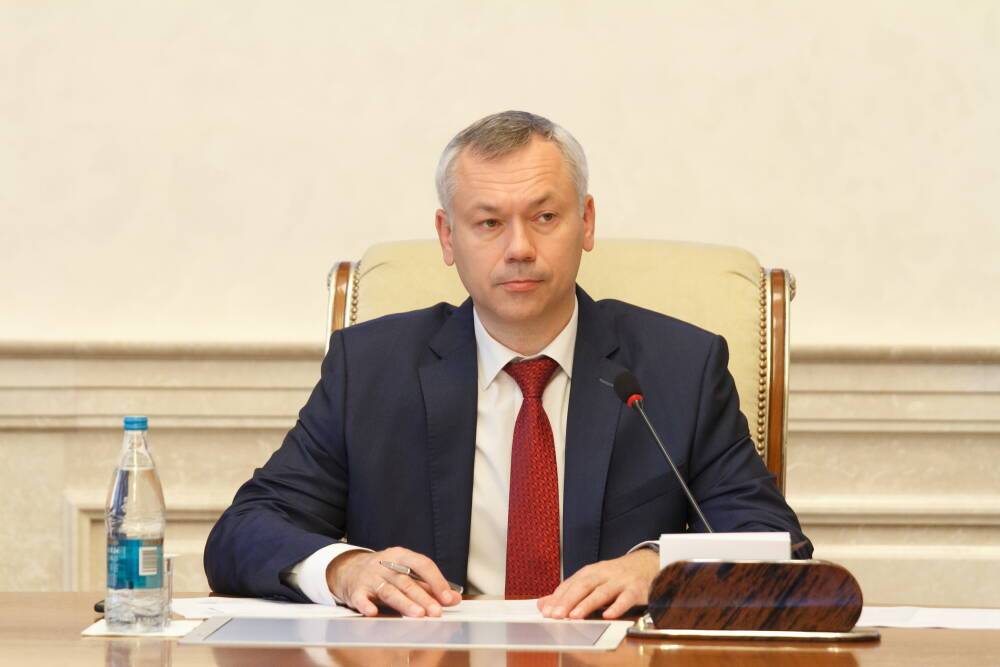 Губернатор Новосибирской области Андрей Травников ушел на самоизоляцию из-за температуры