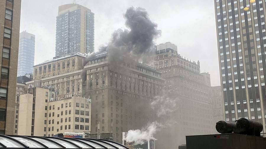 Загорелся отель «Пенсильвания» в центре Нью-Йорка