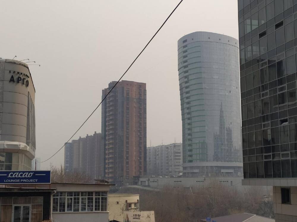 В Новосибирске объявили штормовое предупреждение из-за грязного воздуха