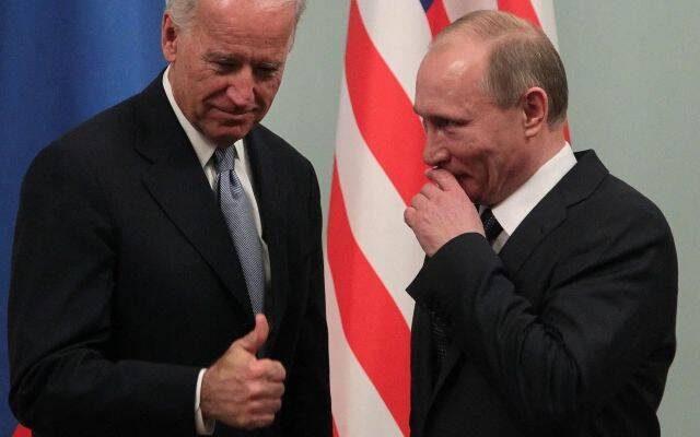 Американский аналитик: Путин использует газ как оружие, а Байден ни на что не годен