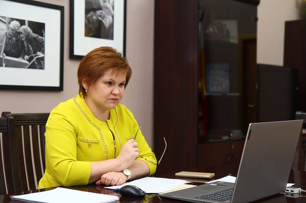 Елена Сорокина призвала городские службы активно бороться с последствиями непогоды