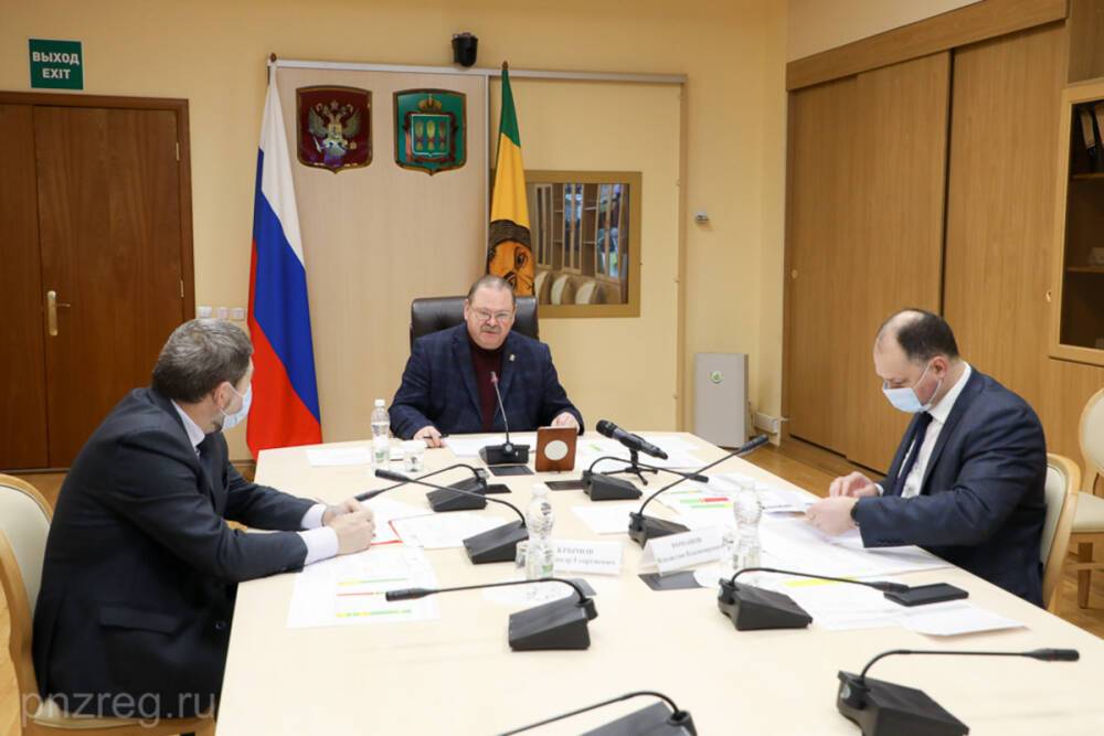 Мельниченко: мы должны полностью закрыть проблемы по Сердобску и Белинскому по свалкам