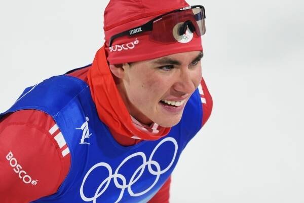 Российский лыжник Александр Терентьев выиграл бронзу Олимпиады в Пекине