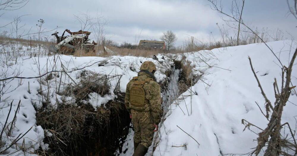 ЛНР обвинила Украину в размещении бронетехники в населенных пунктах