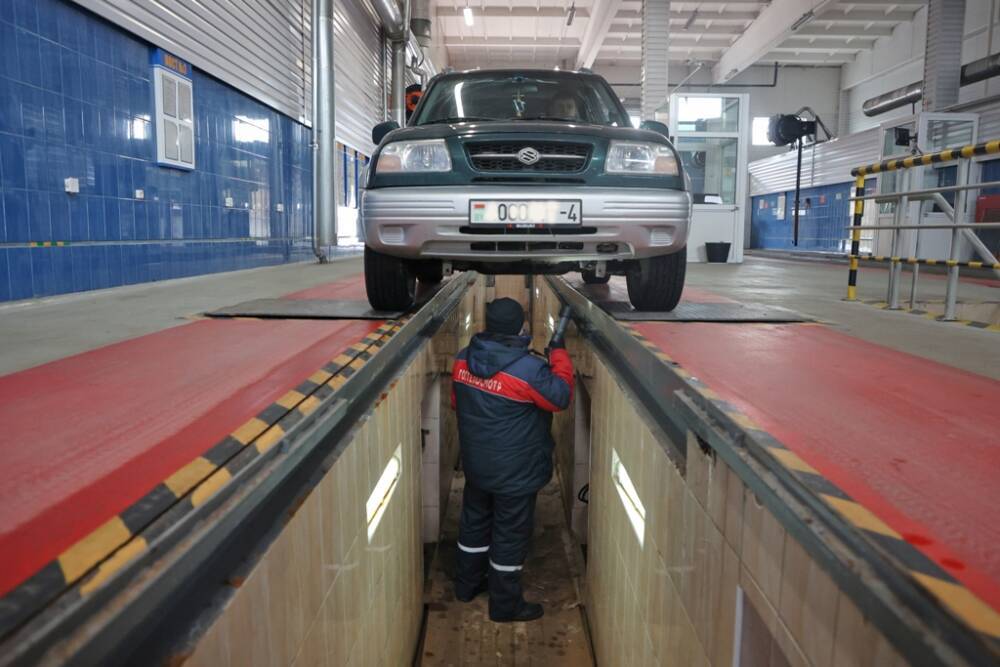 В Гродненской области в январе выдано 14 700 разрешений на допуск транспортных средств к участию в дорожном движении