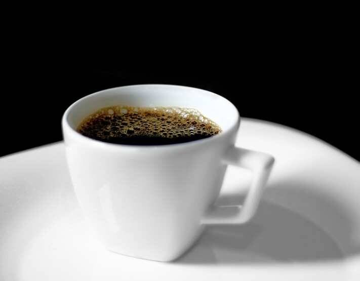 Невролог Мацокин рекомендует отказаться от кофе после перенесенного «омикрона»