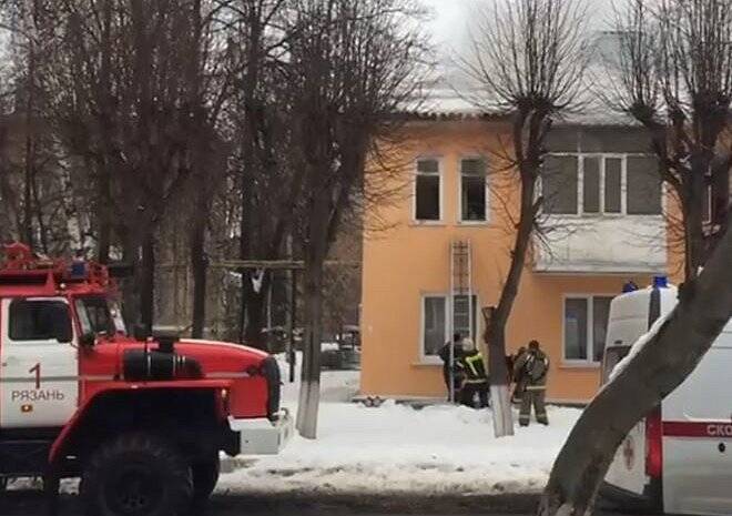 На улице Маяковского произошел пожар в жилом доме