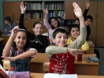 Депутат Госдумы Милонов предлагает убрать из российских школ детей мигрантов