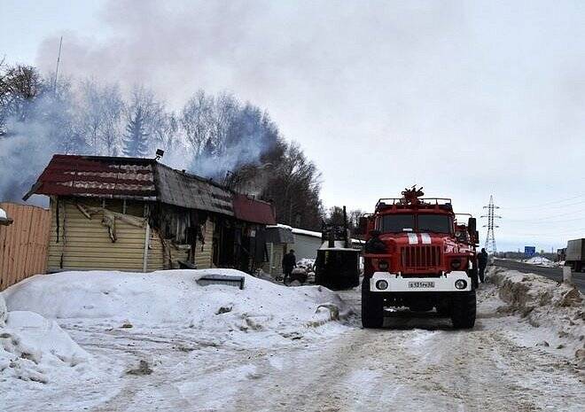 В Михайловском районе сгорело придорожное кафе