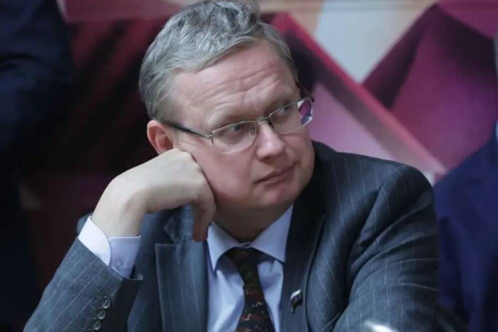 Экономист Делягин сообщил об обвале рубля и росте цен из-за повышения ставки ЦБ в 2022 году