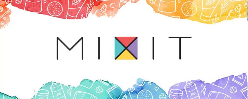 К 8 марта MIXIT выпустил наборы-бестселлеры в яркой лимитированной упаковке