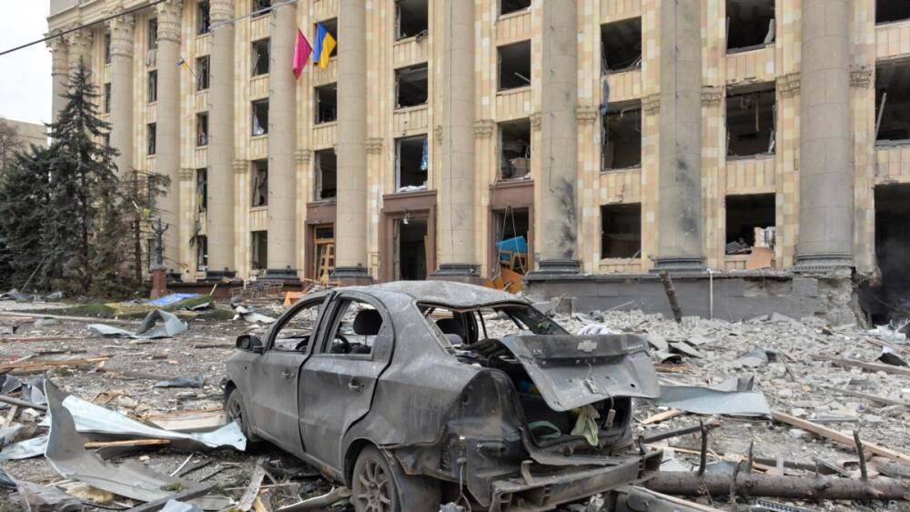 Зеленский назвал Россию "государством-террористом" после удара по Харькову