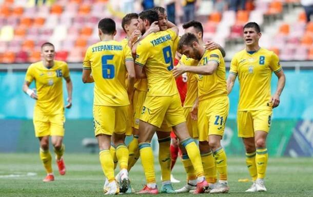 Футболисты сборной Украины попросили мир остановить Путина