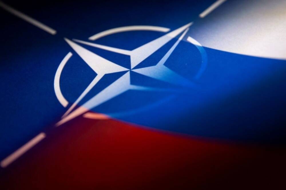 Жители стран НАТО могут воевать только в своей русофобии — Нарочницкая