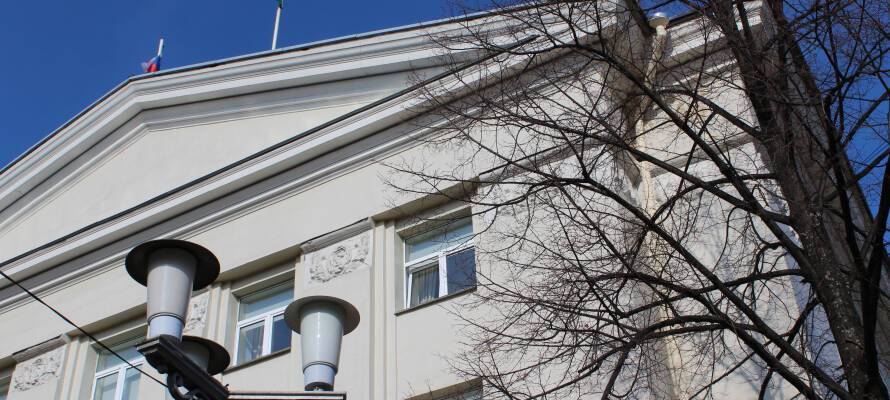 Законопроект о запрете займов «до зарплаты» поступил в парламент Карелии
