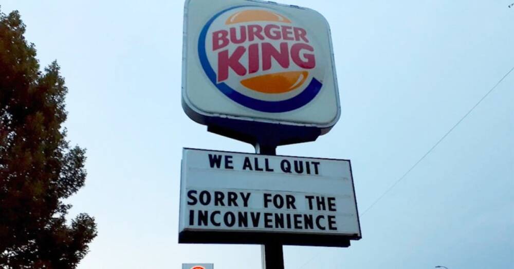 Burger King приостанавливает все операции в России.